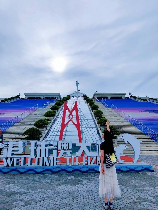 私人订制旅行经典路线附当地导游！九游会网站秋天港澳私家团4天3晚